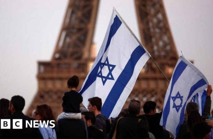 Controversial Move: France’s Total Ban on Pro-Palestinian Demonstrations Ignites Global Debate