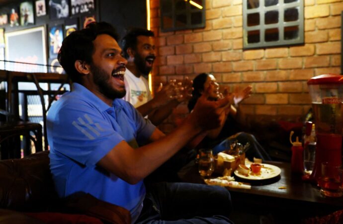 India-Pakistan Cricket Clash Sparks Unprecedented Surge in Restaurant Sales, Igniting Fierce Rivalry