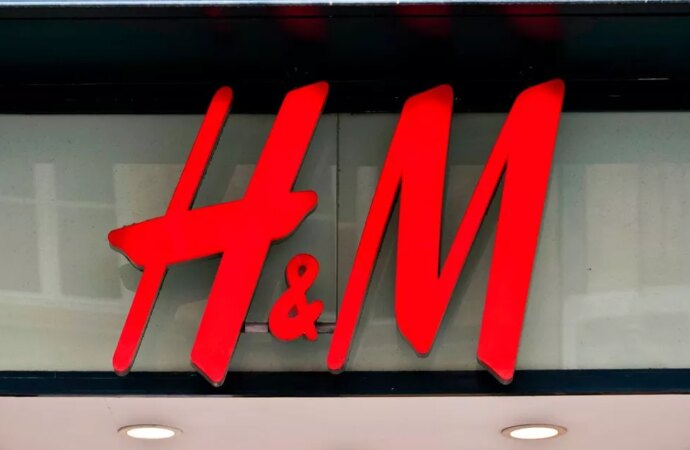 Revolutionary H&M Program Transforms Donated Clothes into Money-Saving Vouchers